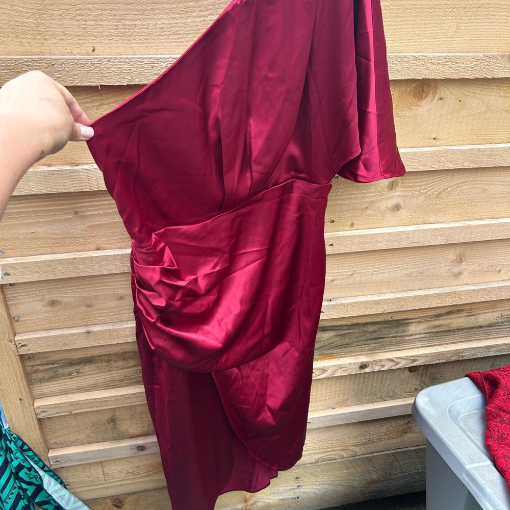 Cupshe One-Shoulder Dress in Deep Red